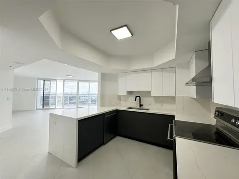 6301 Collins Avenue Miami Beach FL 33141