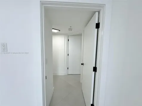 6301 Collins Avenue Miami Beach FL 33141