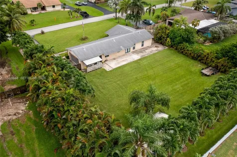 1442 NW 20th Street Homestead FL 33030