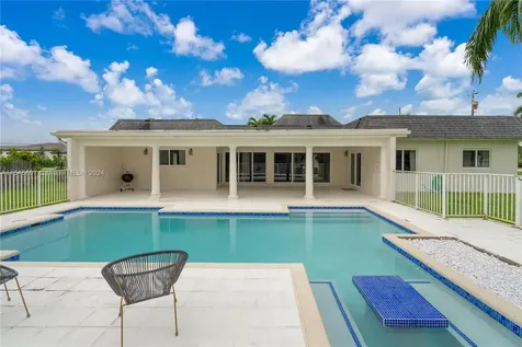 651 NW 118th Avenue Plantation FL 33325