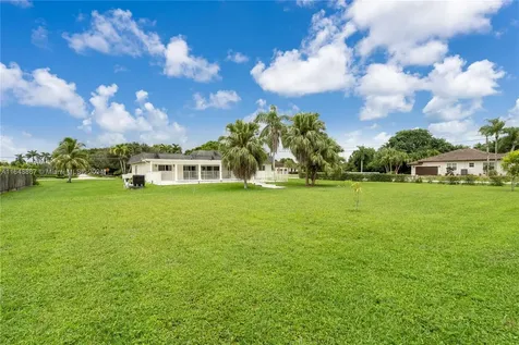 651 NW 118th Avenue Plantation FL 33325