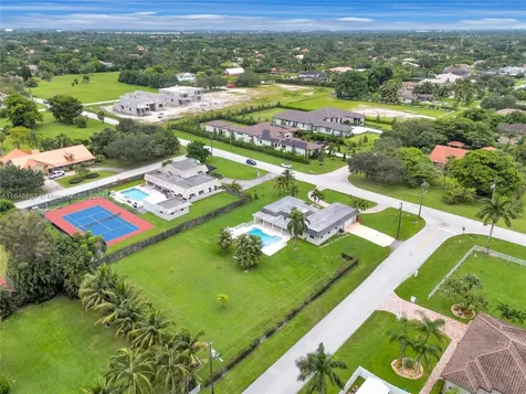 651 NW 118th Avenue Plantation FL 33325