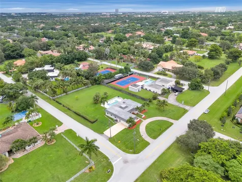651 NW 118th Avenue Plantation FL 33325