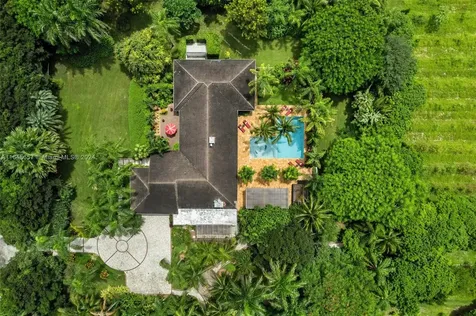 22950 SW 192nd Avenue Miami FL 33170