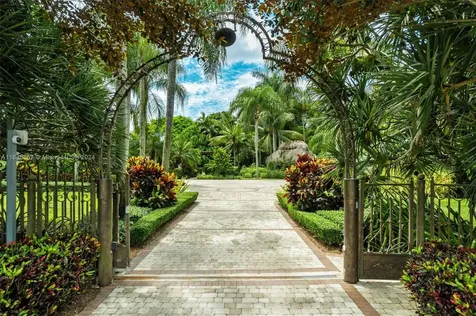 22950 SW 192nd Avenue Miami FL 33170