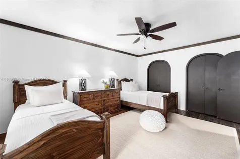 22950 SW 192nd Avenue Miami FL 33170