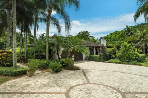 22950 SW 192nd Avenue Miami FL 33170