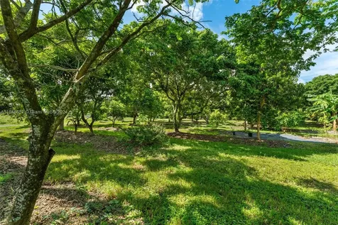 22950 SW 192nd Avenue Miami FL 33170
