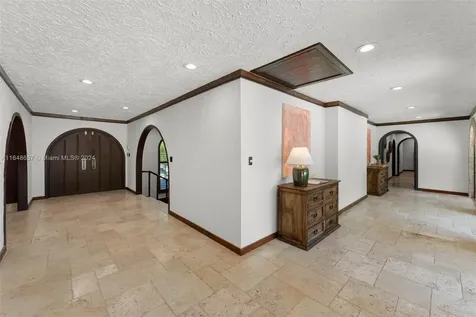 22950 SW 192nd Avenue Miami FL 33170