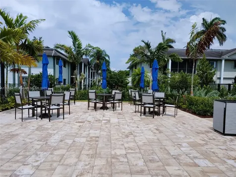 20626 NE 5th Place Miami FL 33179