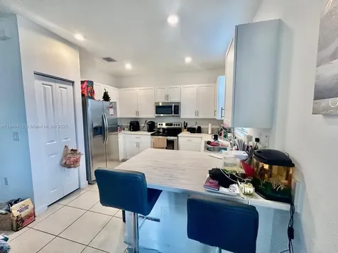 20626 NE 5th Place Miami FL 33179