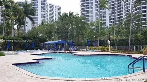3500 Mystic Pointe Drive Aventura FL 33180
