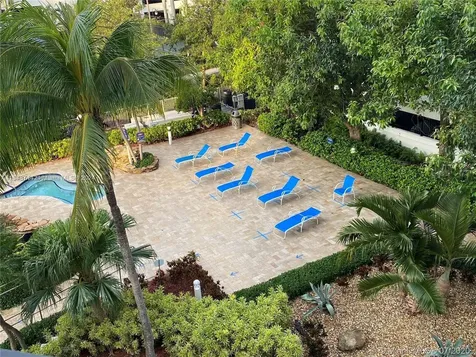 3500 Mystic Pointe Drive Aventura FL 33180