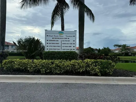 8111 Big Pine Way Riviera Beach FL 33407