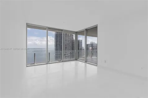 300 Biscayne Blvd Way Miami FL 33131