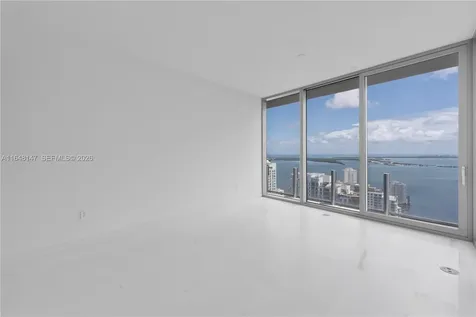 300 Biscayne Blvd Way Miami FL 33131