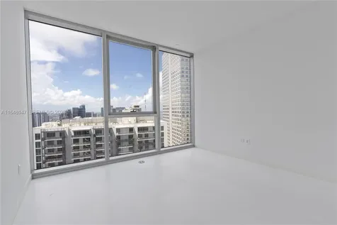 300 Biscayne Blvd Way Miami FL 33131