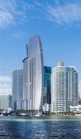 300 Biscayne Blvd Way Miami FL 33131