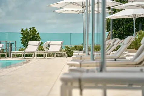 300 Biscayne Blvd Way Miami FL 33131