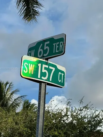 157TH Court SW 65th Terrace Miami FL 33193