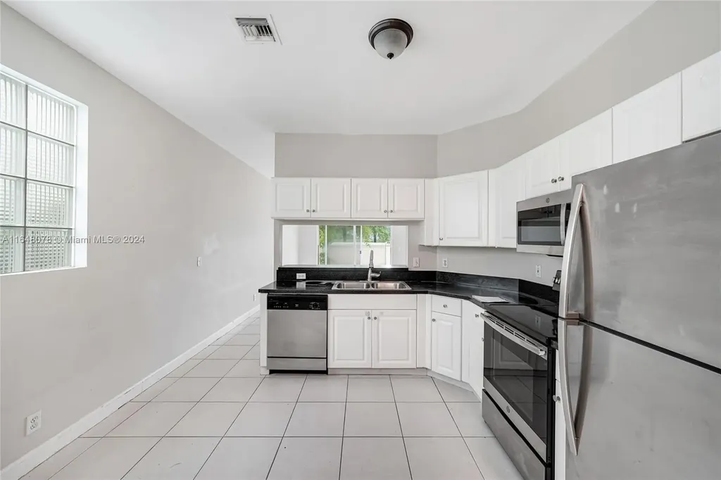 10363 NW 7th Street Coral Springs FL 33071