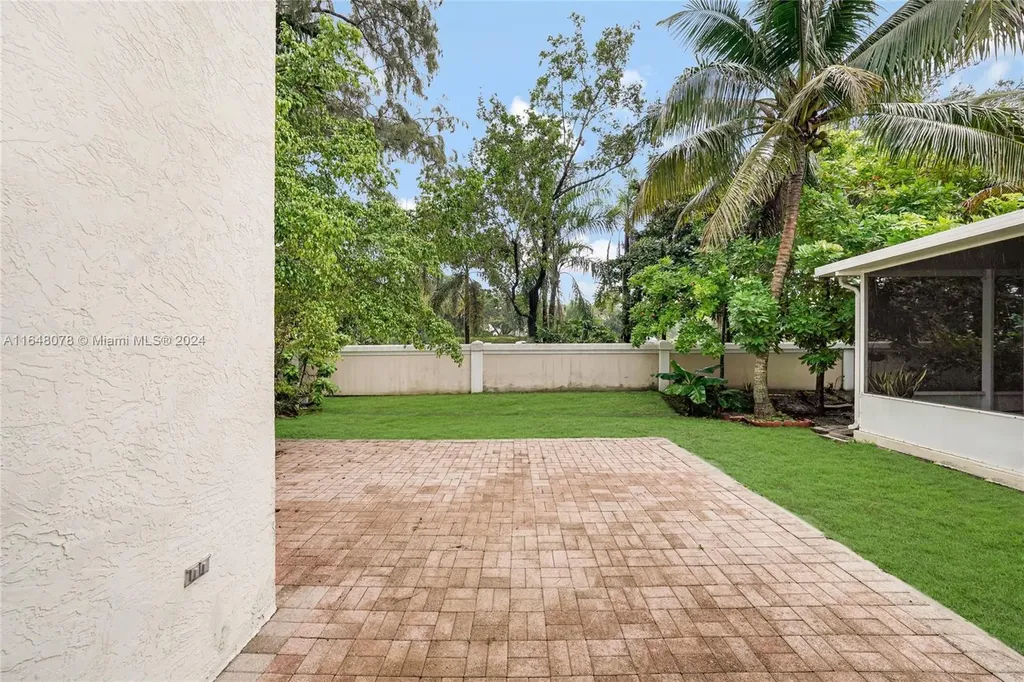 10363 NW 7th Street Coral Springs FL 33071