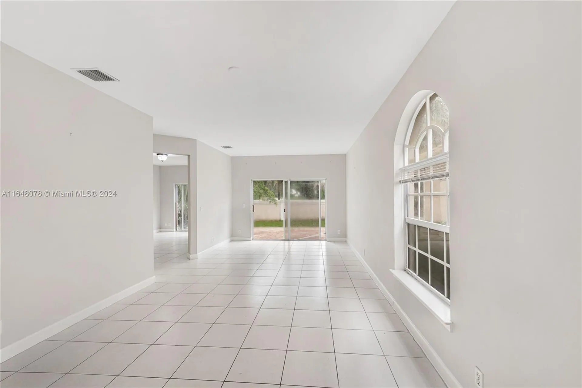 10363 NW 7th Street Coral Springs FL 33071