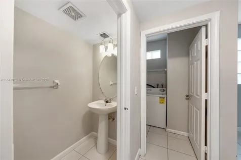 10363 NW 7th Street Coral Springs FL 33071