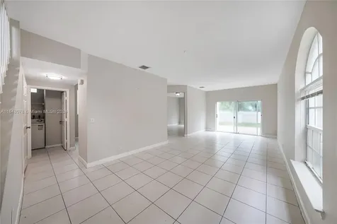 10363 NW 7th Street Coral Springs FL 33071