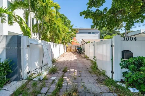 1004 SW 4th Avenue Fort Lauderdale FL 33315
