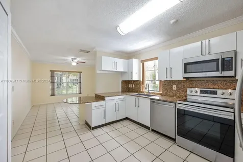 946 Jade Court Weston FL 33326