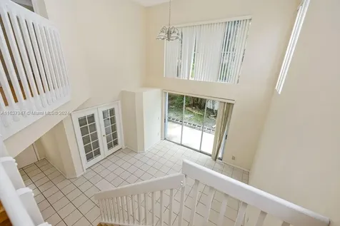 946 Jade Court Weston FL 33326
