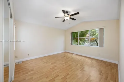 946 Jade Court Weston FL 33326