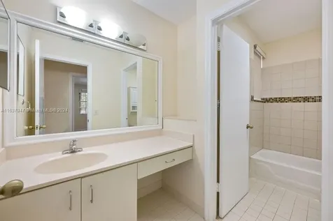 946 Jade Court Weston FL 33326