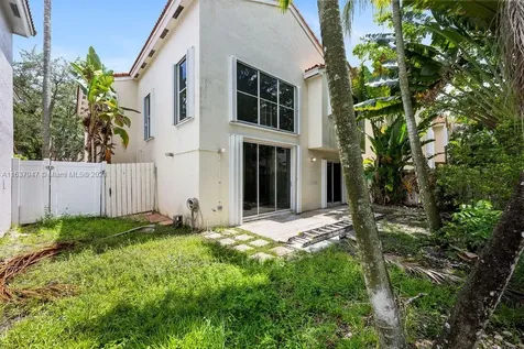 946 Jade Court Weston FL 33326
