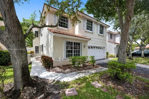 946 Jade Court Weston FL 33326