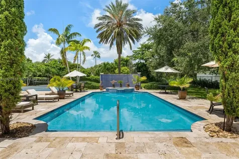12110 SW 60th Court Pinecrest FL 33156