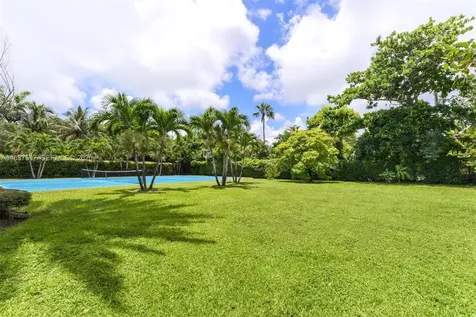 12110 SW 60th Court Pinecrest FL 33156