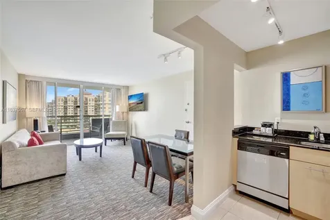 2670 E Sunrise Boulevard Fort Lauderdale FL 33304