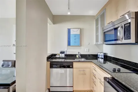 2670 E Sunrise Boulevard Fort Lauderdale FL 33304