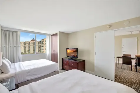 2670 E Sunrise Boulevard Fort Lauderdale FL 33304