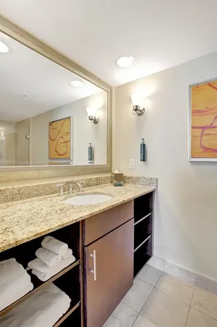 2670 E Sunrise Boulevard Fort Lauderdale FL 33304