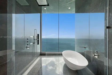 17901 Collins Sunny Isles Beach FL 33160