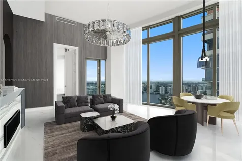 17901 Collins Sunny Isles Beach FL 33160