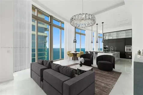 17901 Collins Sunny Isles Beach FL 33160