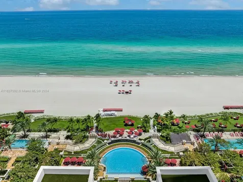 17901 Collins Sunny Isles Beach FL 33160