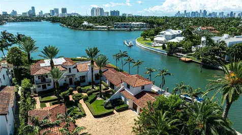 1350 W 29th Street Miami Beach FL 33140