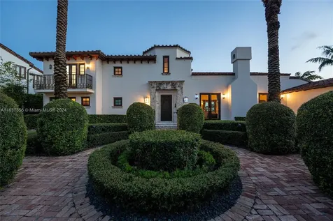 1350 W 29th Street Miami Beach FL 33140