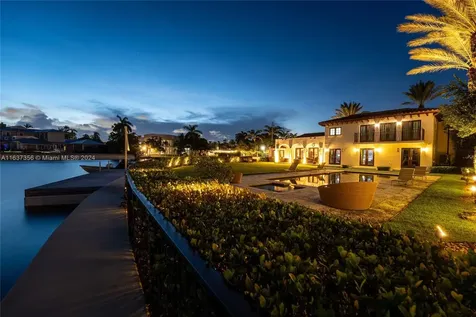 1350 W 29th Street Miami Beach FL 33140