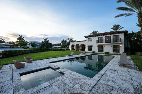 1350 W 29th Street Miami Beach FL 33140